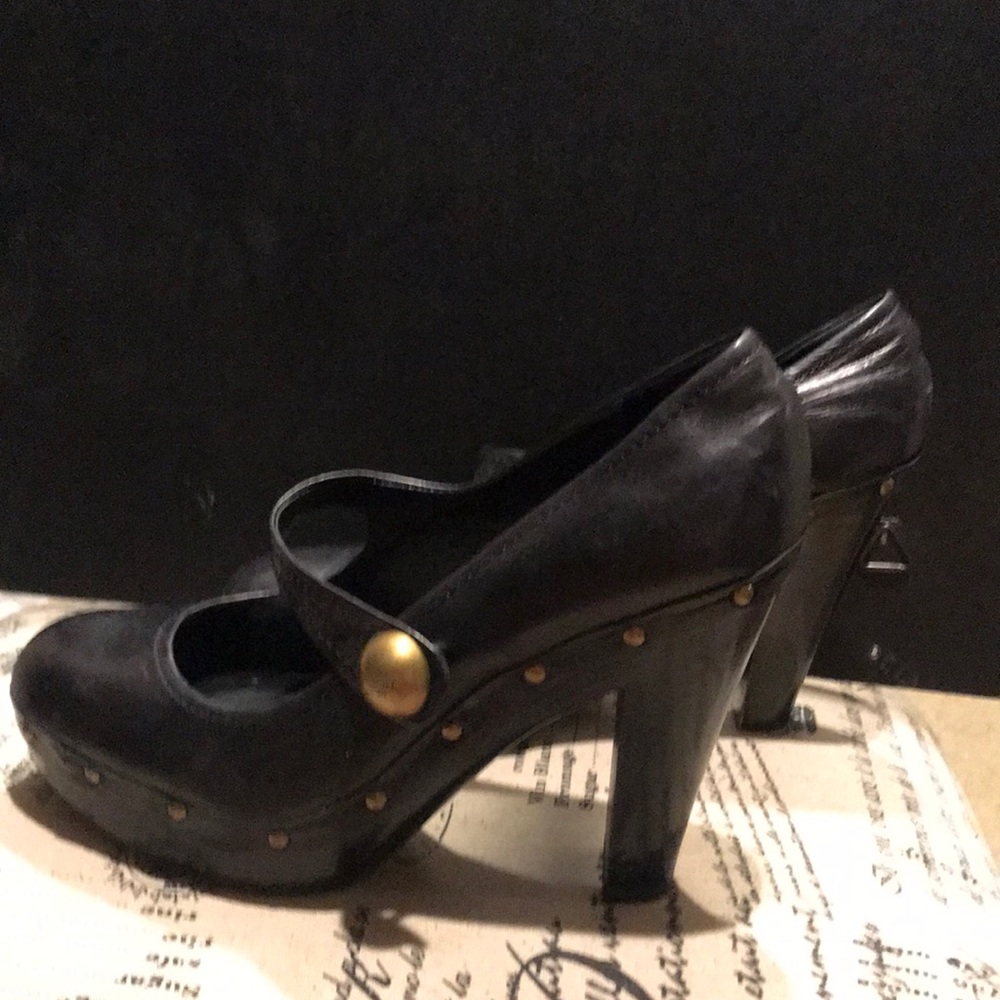 Platform Coach shoes